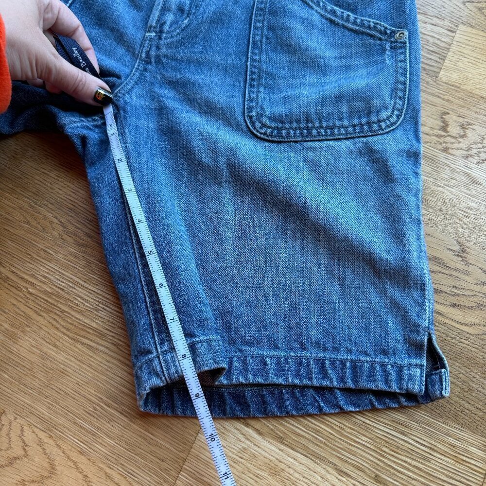 American Eagle Vintage Bermuda Shorts Distressed Size 8 - Picture 10 of 10